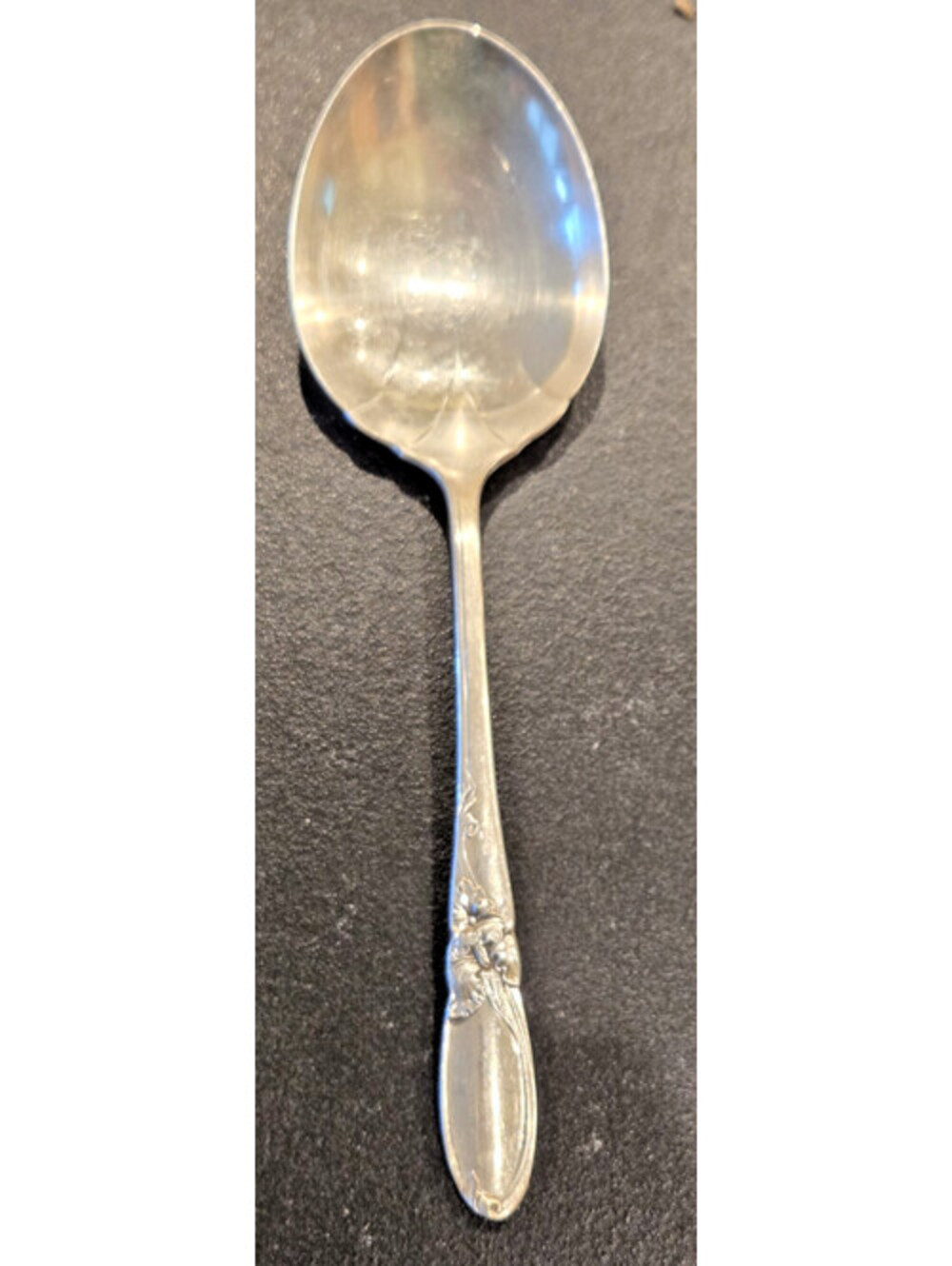 Oneida Community WHITE ORCHID *1 Serving Spoon* 8 1/4" Silverplate 1953
